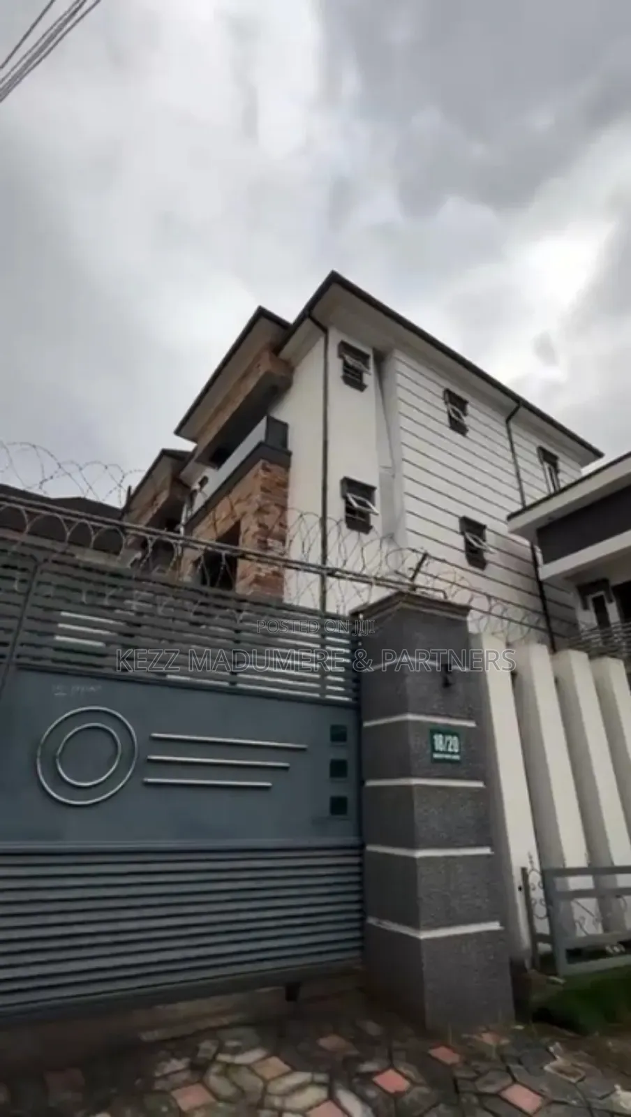 14bdrm Block of Flats in Nta Road, Port for sale