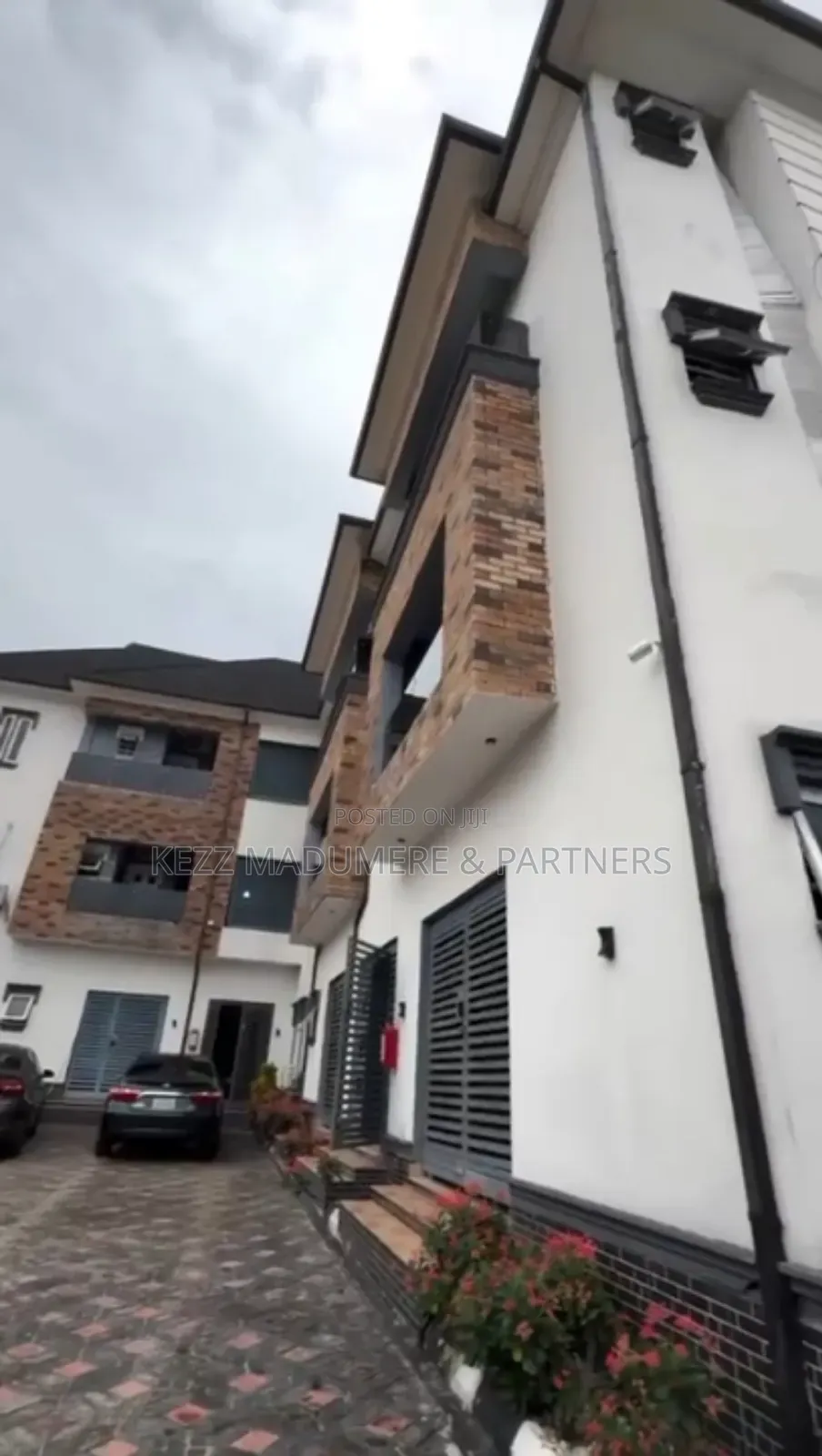 14bdrm Block of Flats in Nta Road, Port for sale