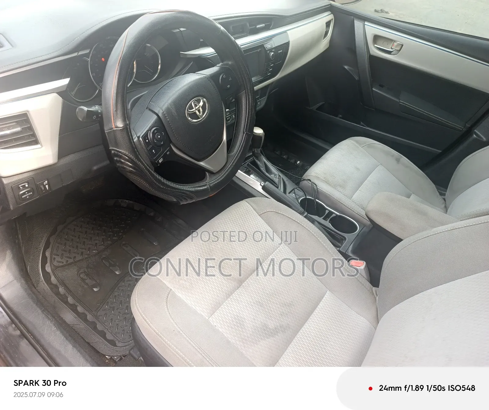 Toyota Corolla 2016 Black