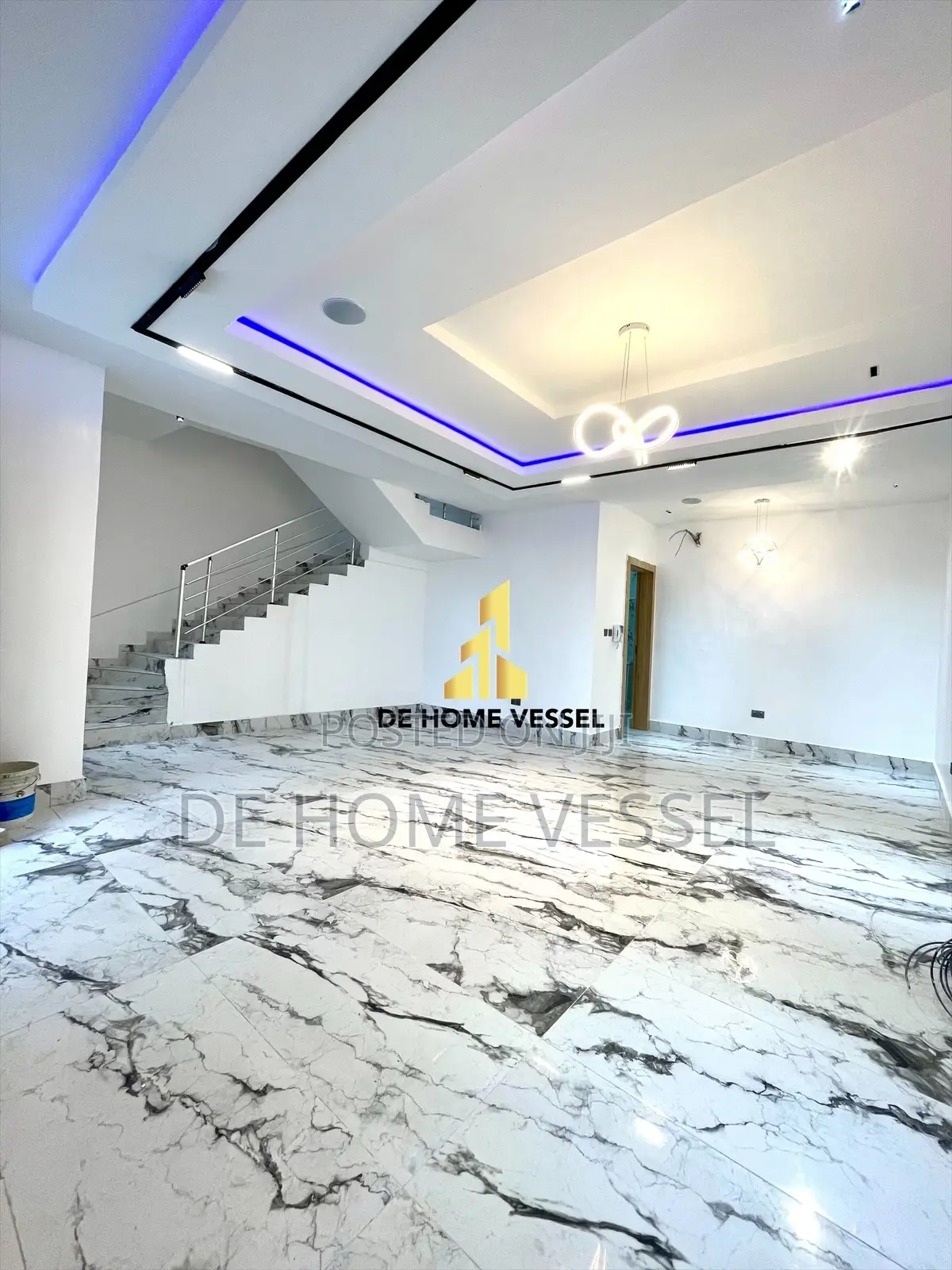 4bdrm Townhouse/Terrace in Ikate for sale