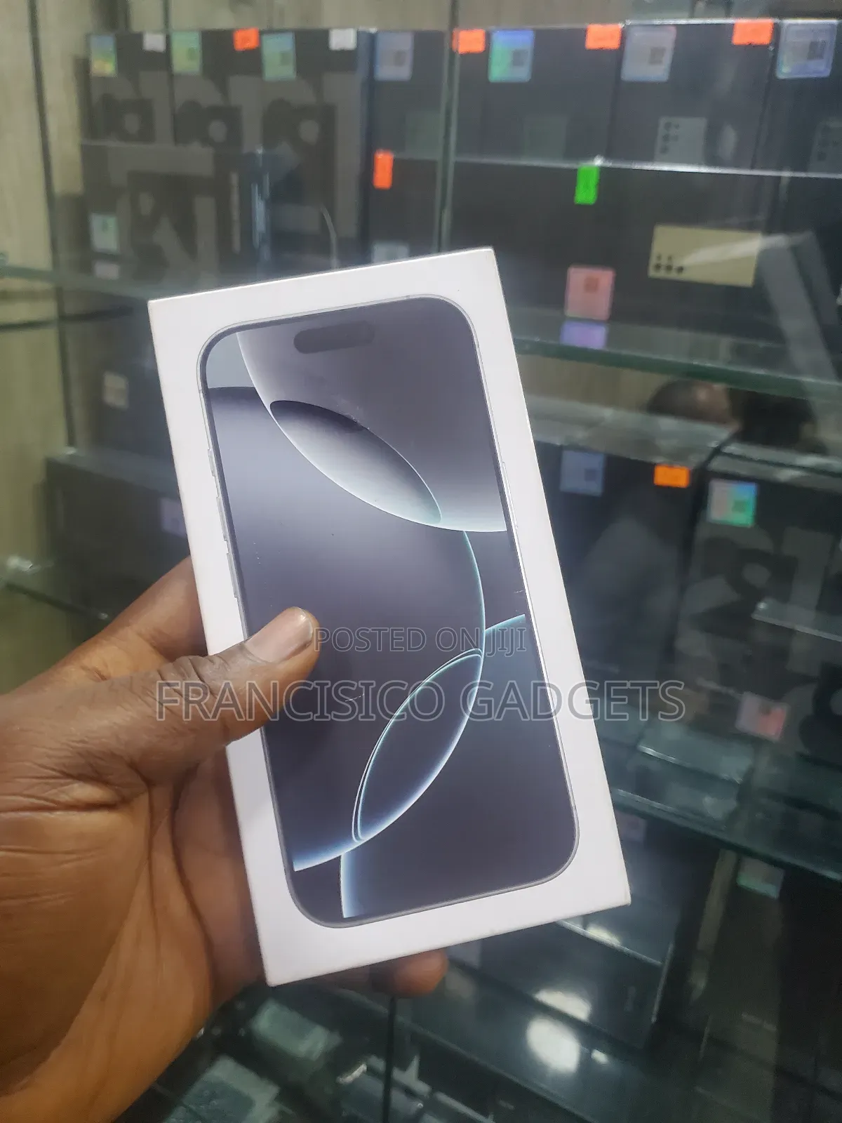 New Apple iPhone 16 Pro 256 GB Silver