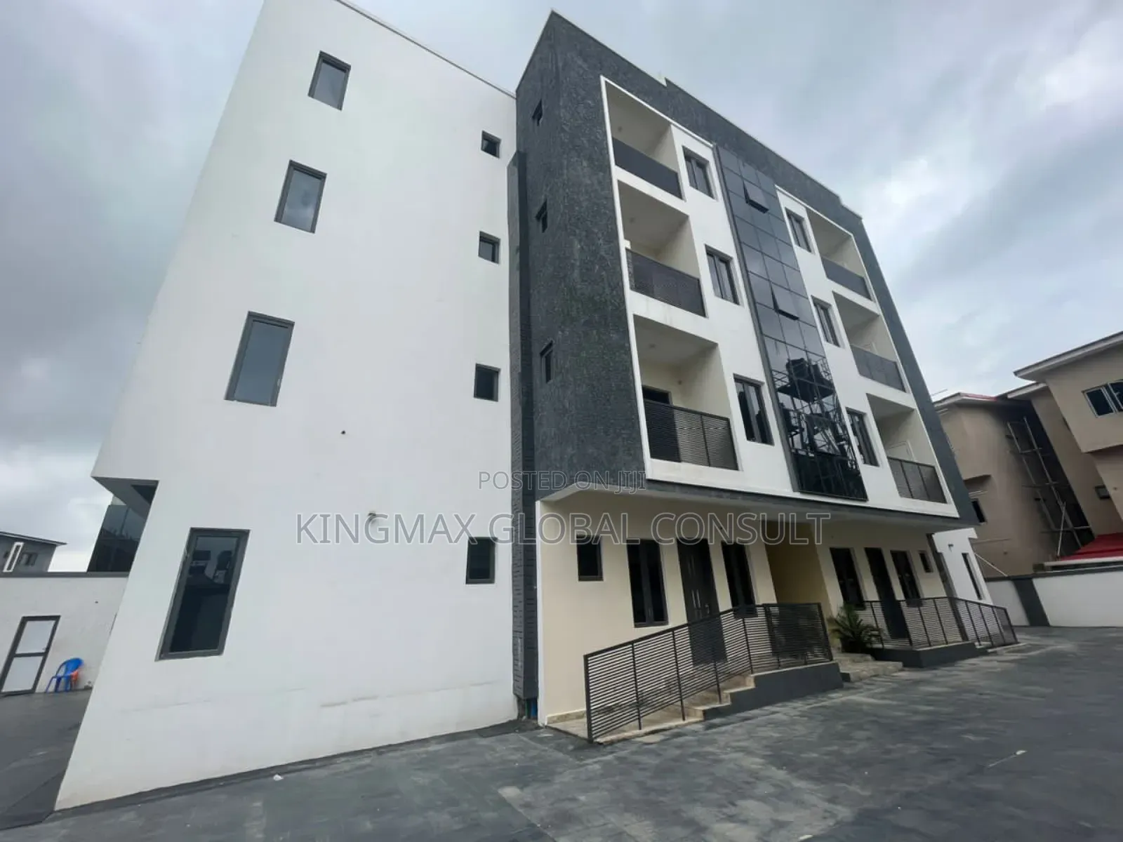 Studio Apartment in Jahi Glimore for sale