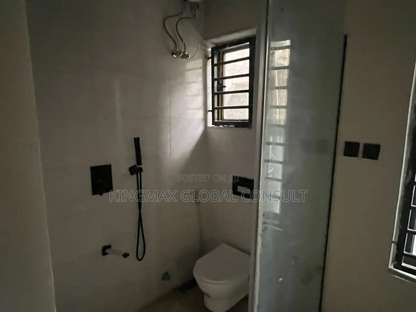Studio Apartment in Jahi Glimore for sale