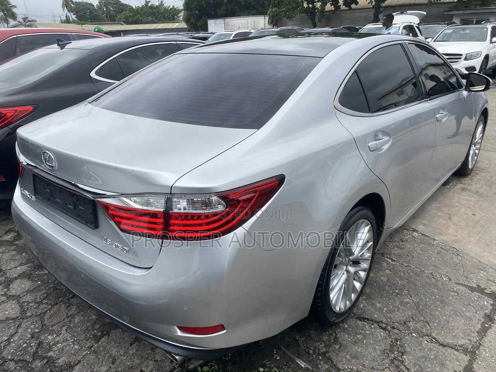 Lexus ES 350 FWD 2013 Silver