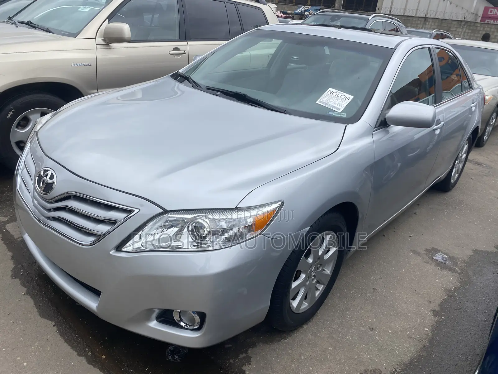 Toyota Camry XLE V6 4dr Sedan (3.5L 6cyl 6AM) 2009 Silver