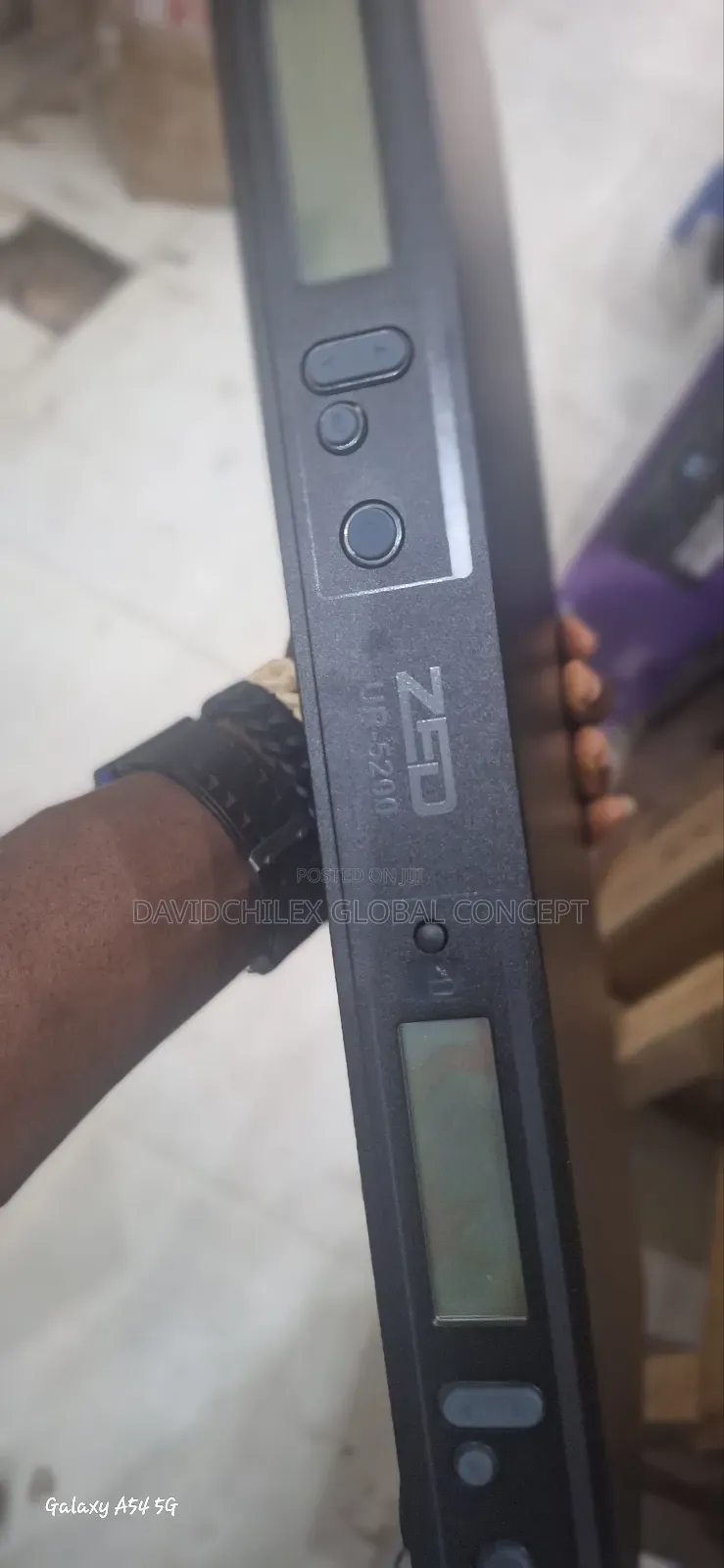 Zed Wireless Microphone Ur-5200