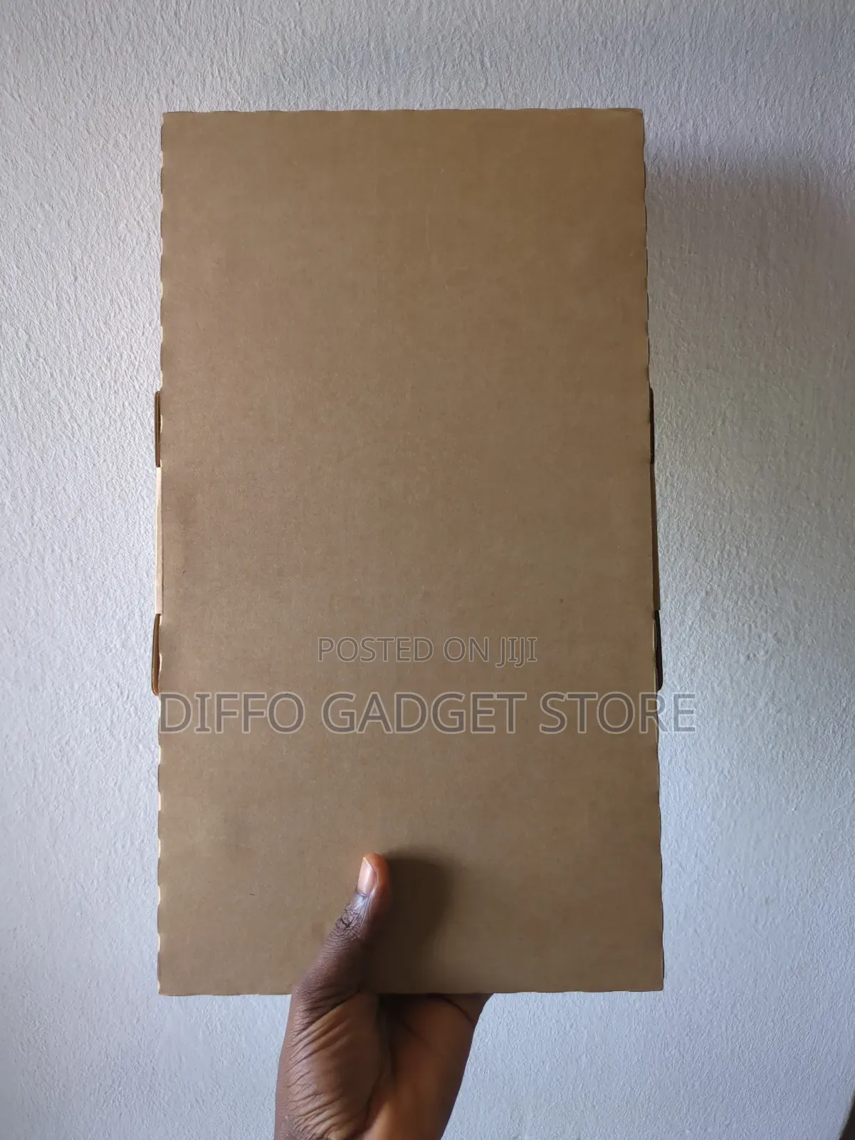 New Laptop Apple MacBook Air 2025 M4 13-Inch 16GB Apple M4 SSD 256GB
