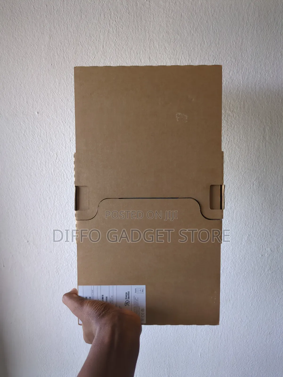 New Laptop Apple MacBook Air 2025 M4 13-Inch 16GB Apple M4 SSD 256GB