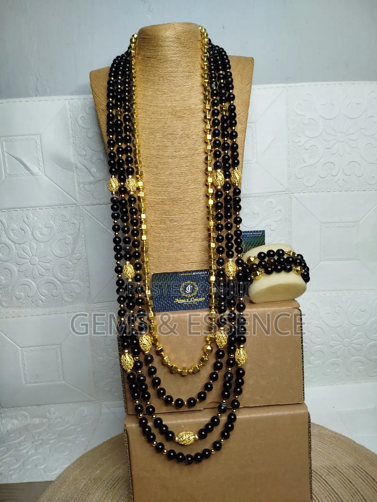 Mo's 4in1 Necklace Set
