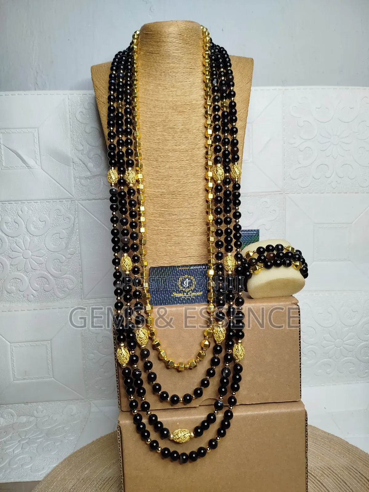 Mo's 4in1 Necklace Set
