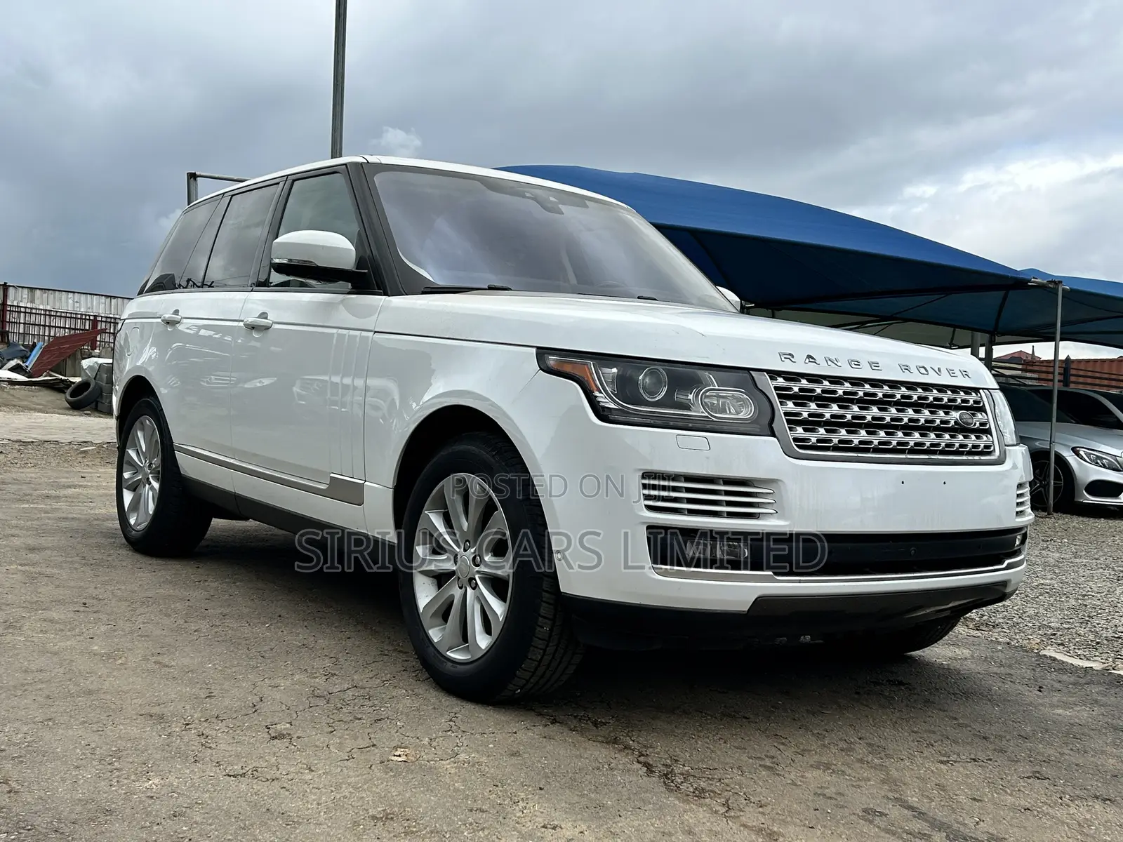 Land Rover Range Rover 3.0L Supercharged HSE 2018 White
