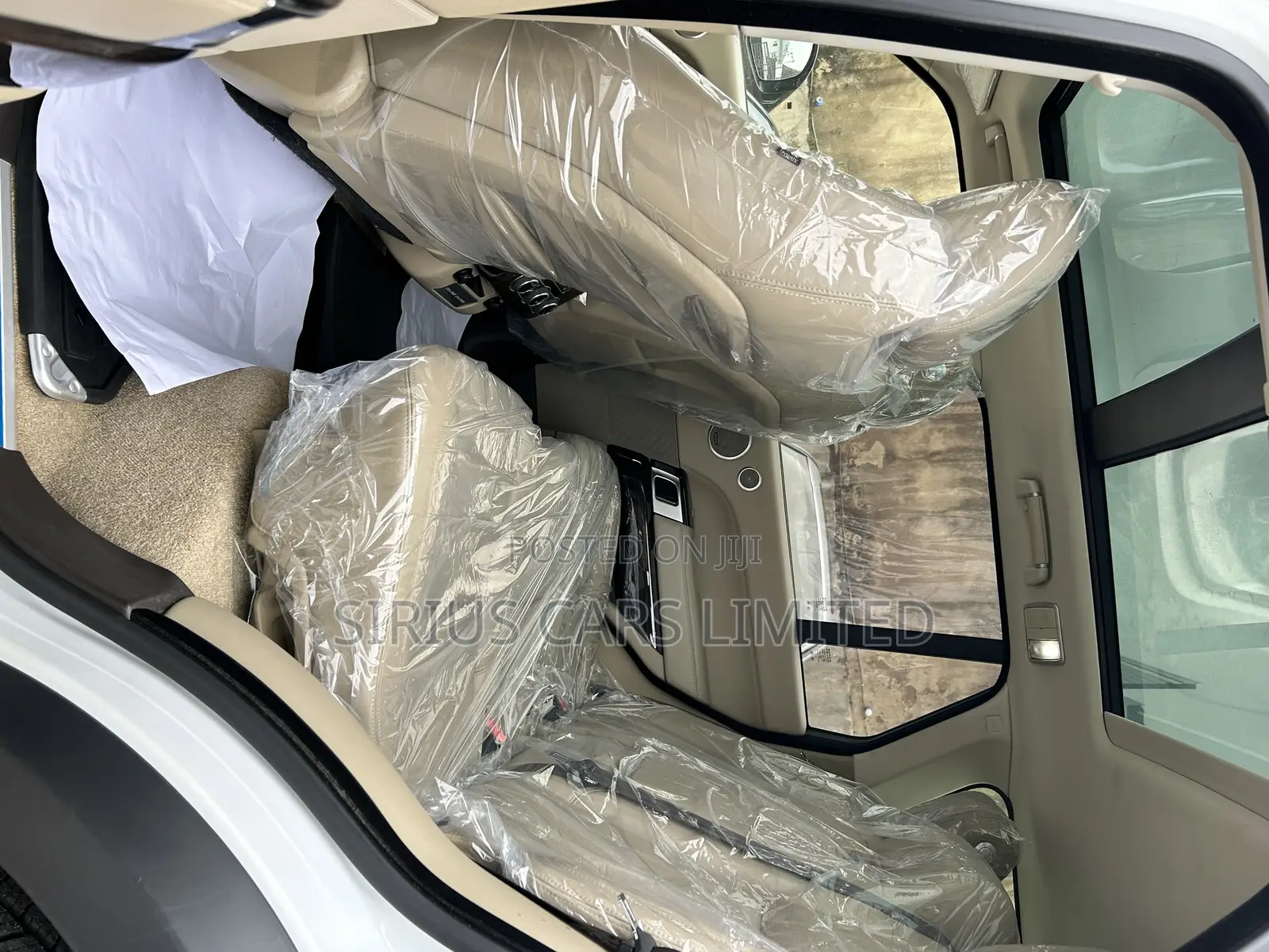 Land Rover Range Rover 3.0L Supercharged HSE 2018 White