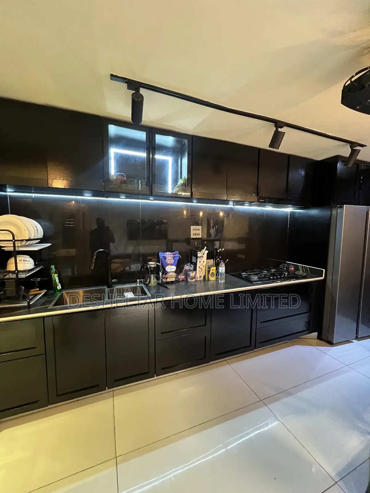 Furnished 2bdrm Apartment in Transit Village, Adeola Odeku for rent