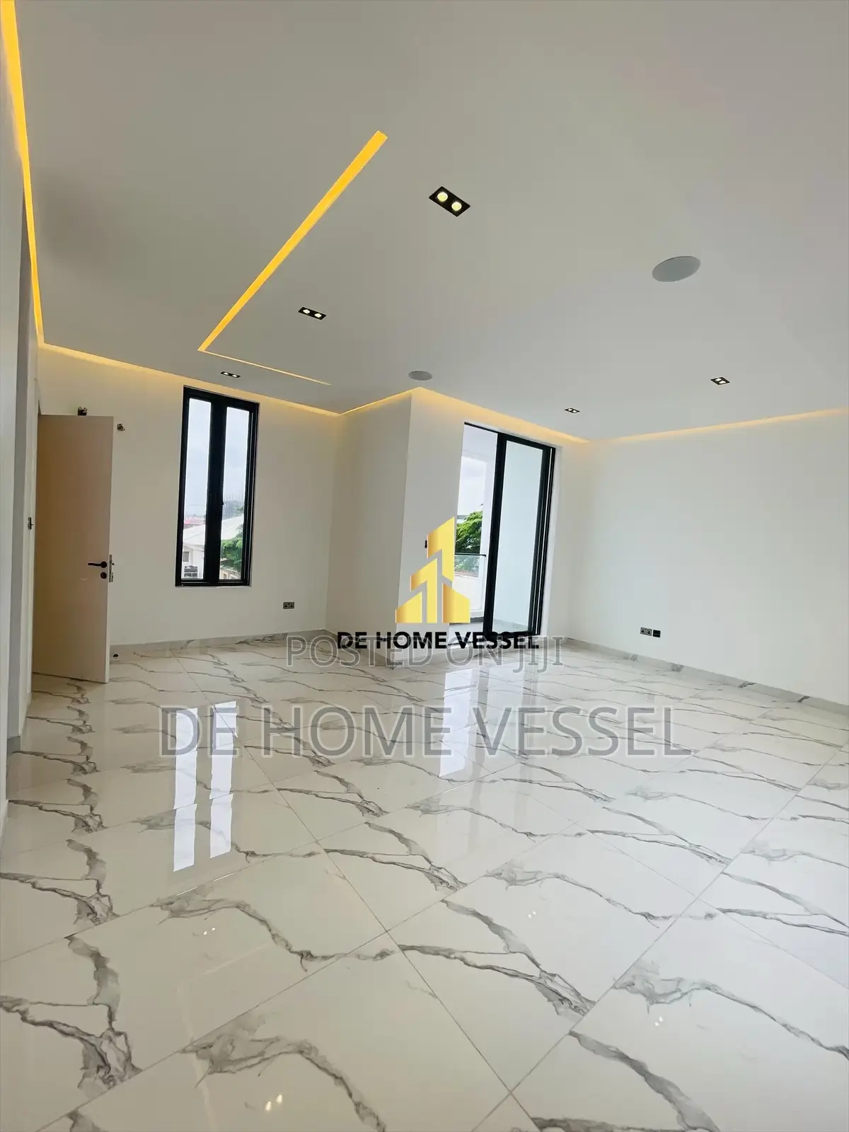 5bdrm Duplex in Lekki Phase 1 for sale