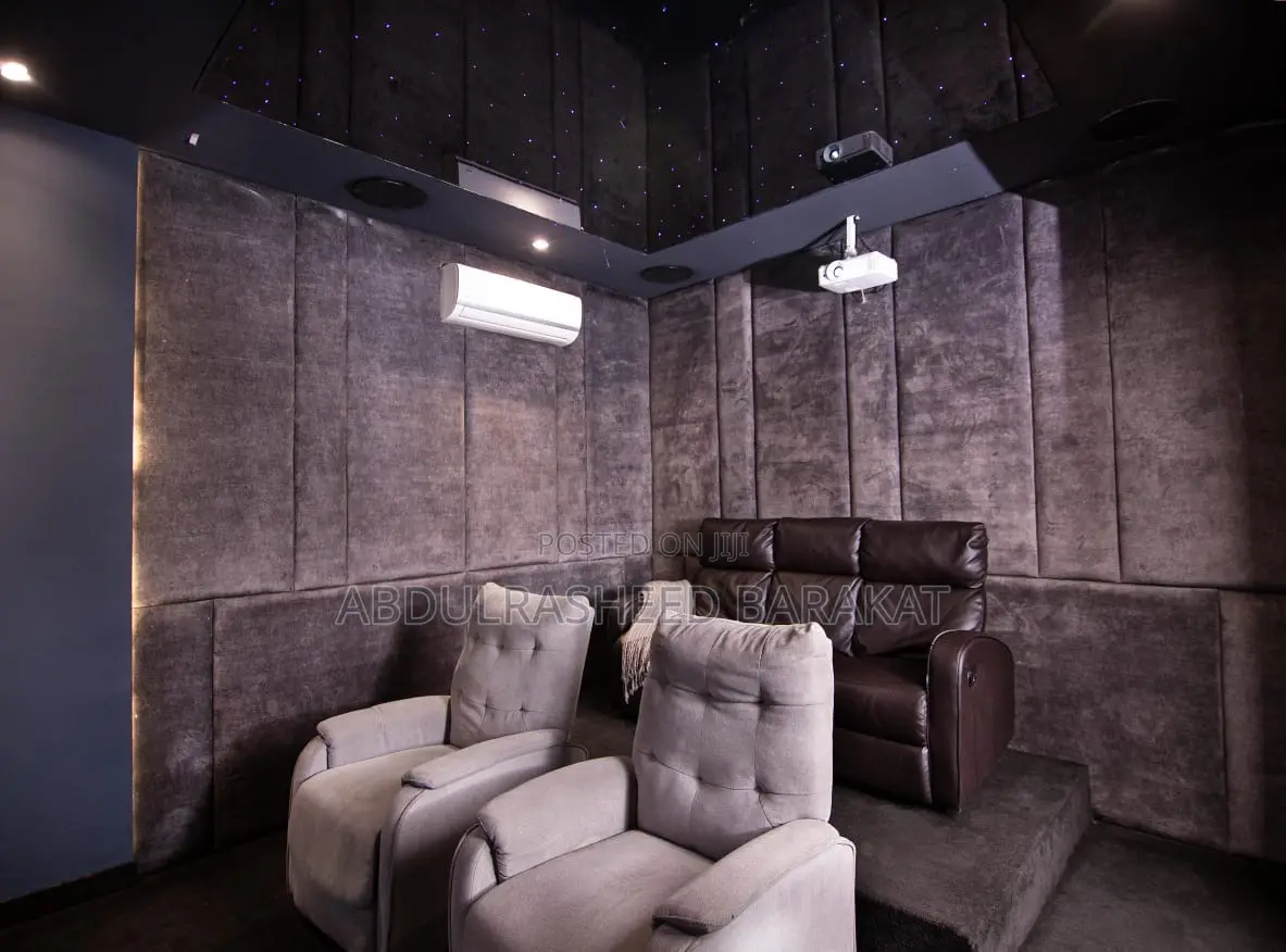 Luxury Two Bedroom Apartment With Private Cinema