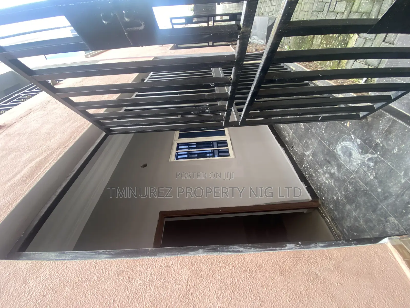 3bdrm Apartment in Osapa London for rent