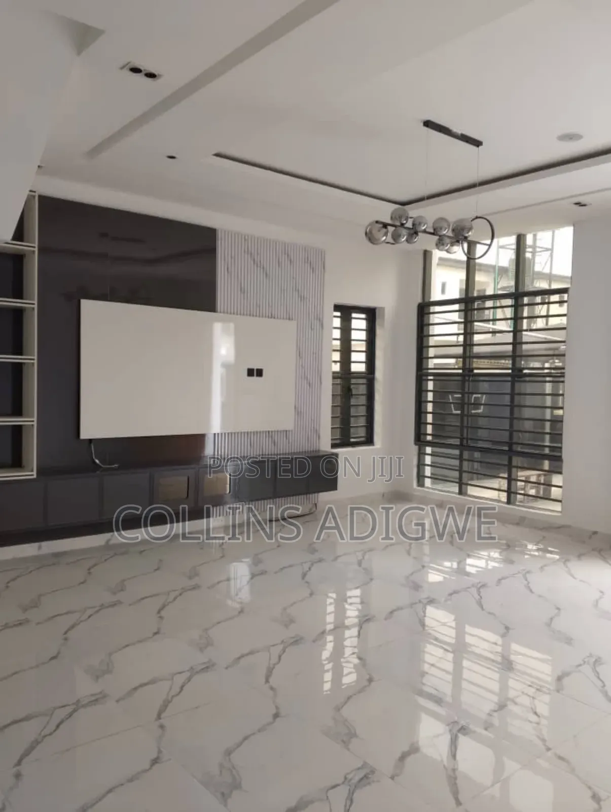5bdrm Duplex in Sunshine Estate for sale