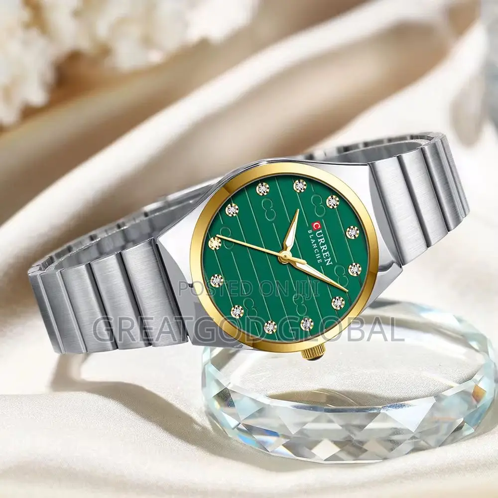 Curren Original Quartz Watch for Women Green Face