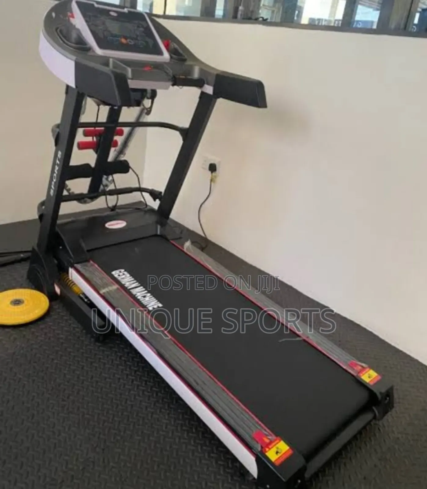 2.5hp German Treadmill With Massager and Twister