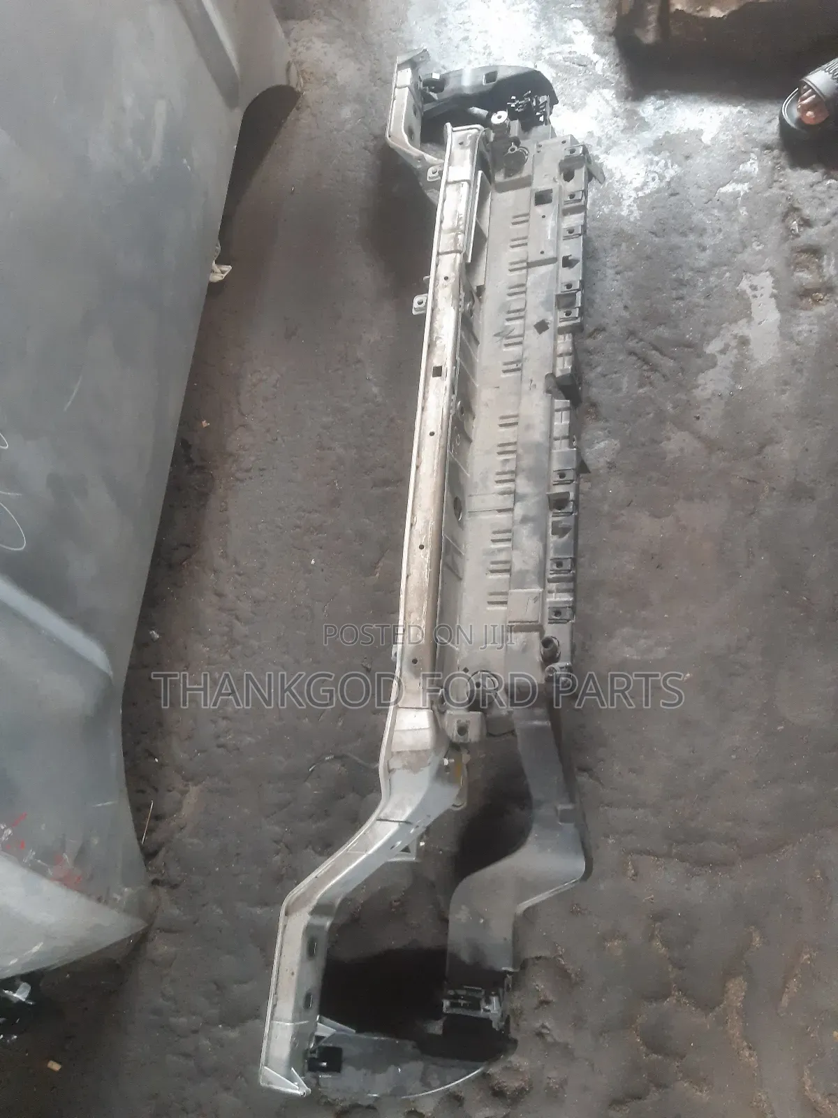 Front Radiator Support Cult Ford Edge 2016/2017/2018//2020