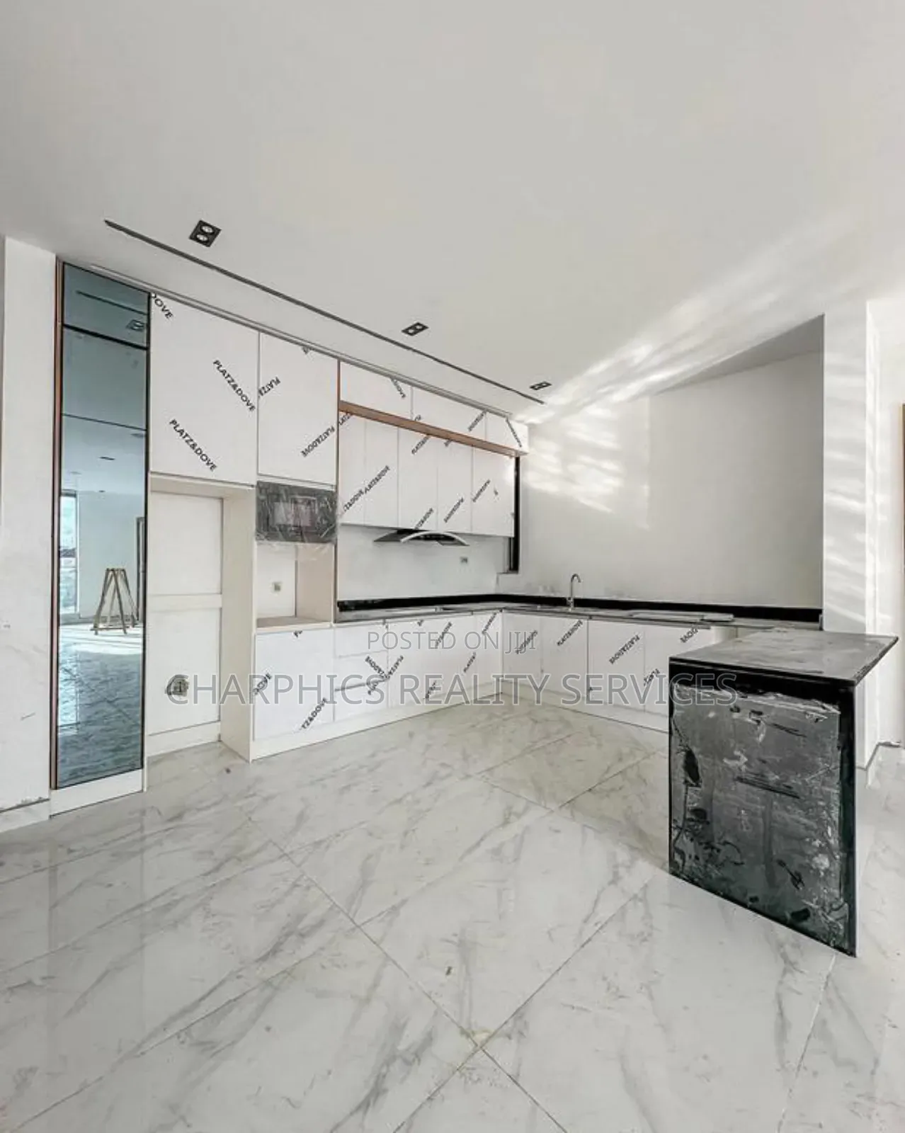 2bdrm Apartment in Victoria Island for sale