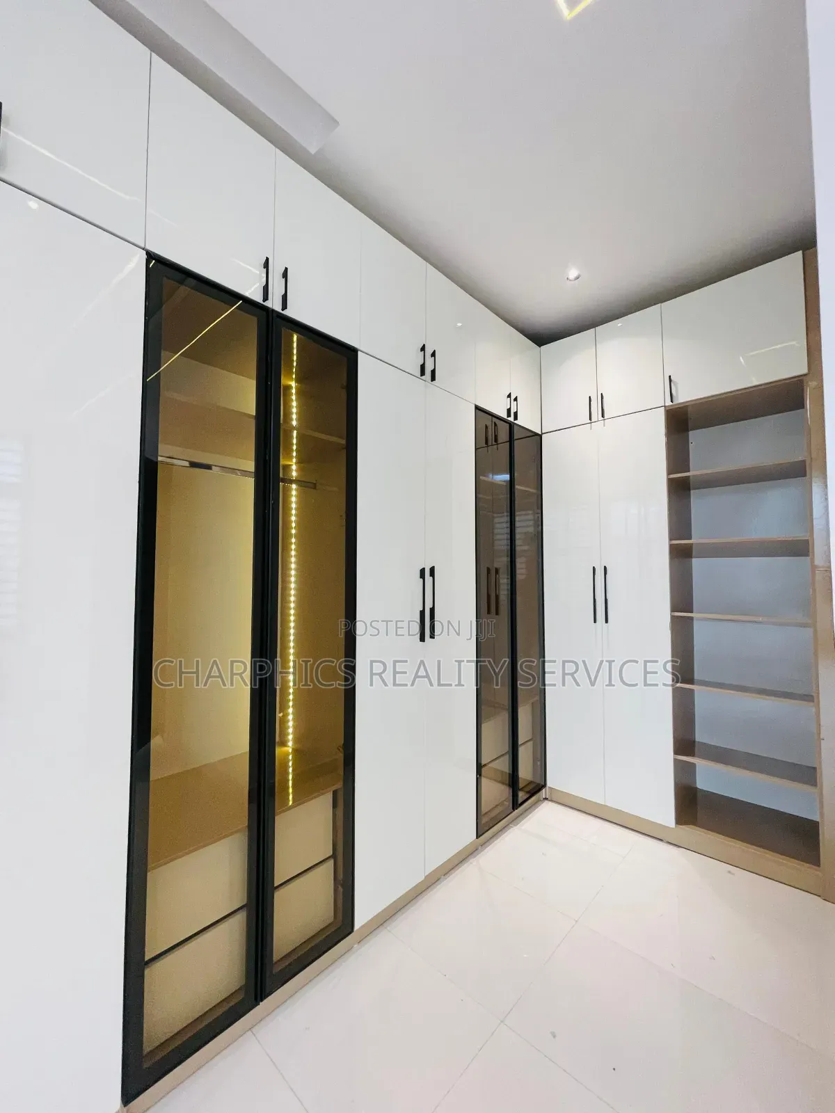 5bdrm Duplex in Ajah for sale