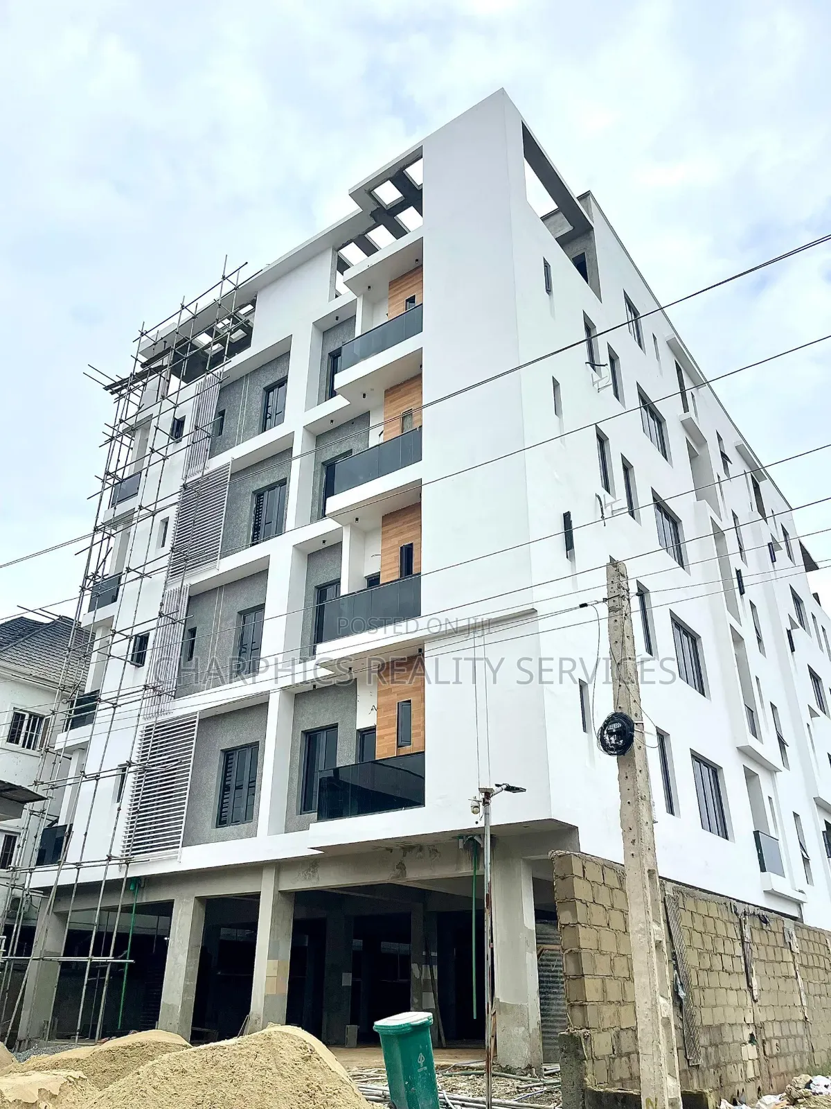 2bdrm Apartment in Ikate for sale