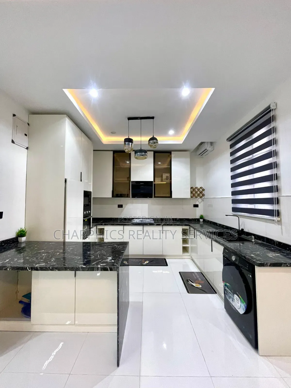 2bdrm Apartment in Ikate for sale