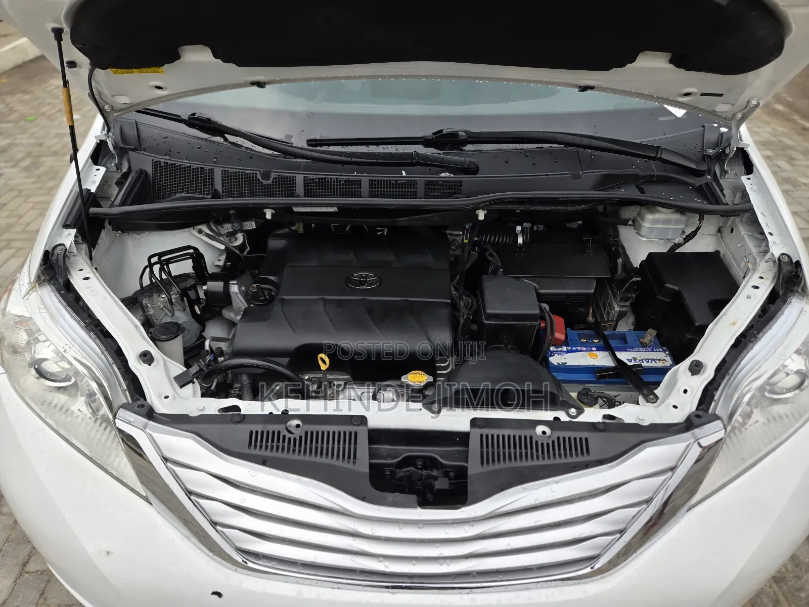Toyota Sienna Limited FWD 7-Passenger 2013 White