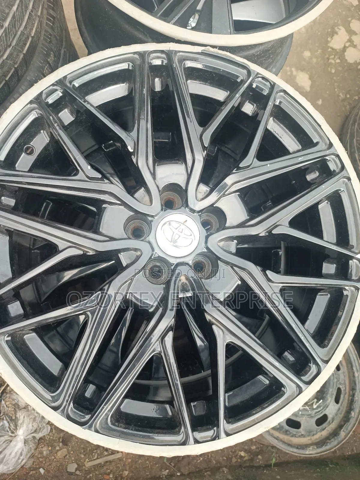 20inches Rim Black For Lexus
