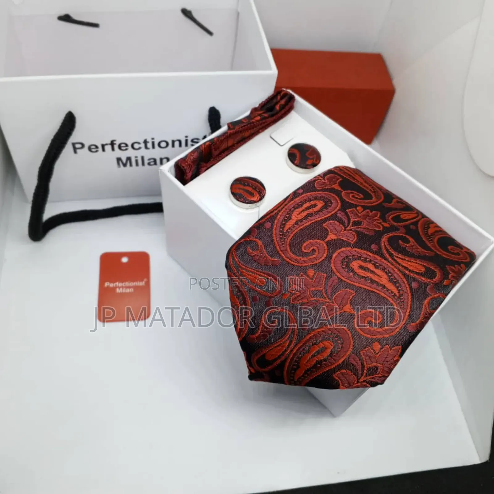 Quality Italian Men's Tie .