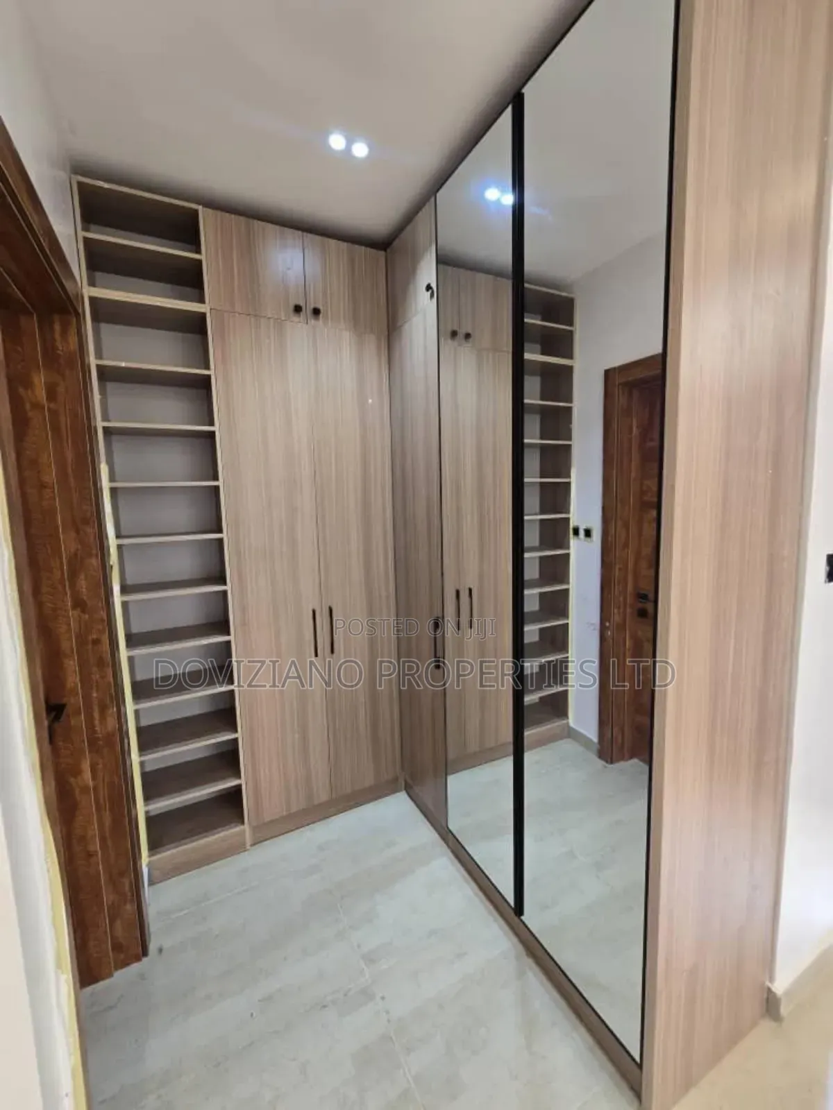 5bdrm Duplex in Lekki Phase 1 for sale