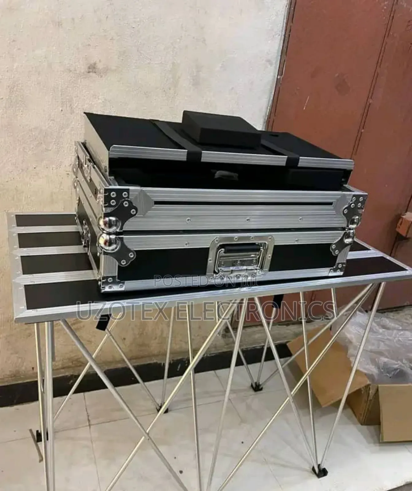Dj Box Amp Rack With Stand