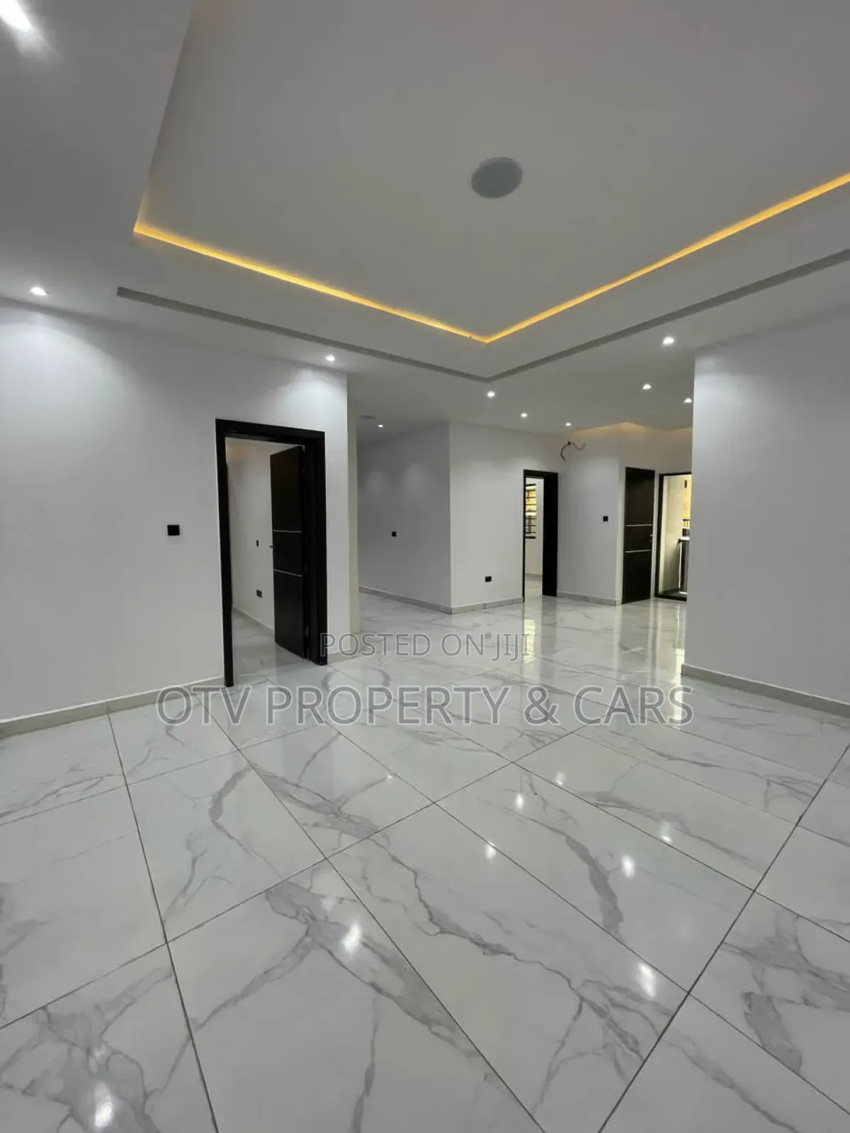 Furnished 2bdrm Apartment in Lekki Phase 1 for sale