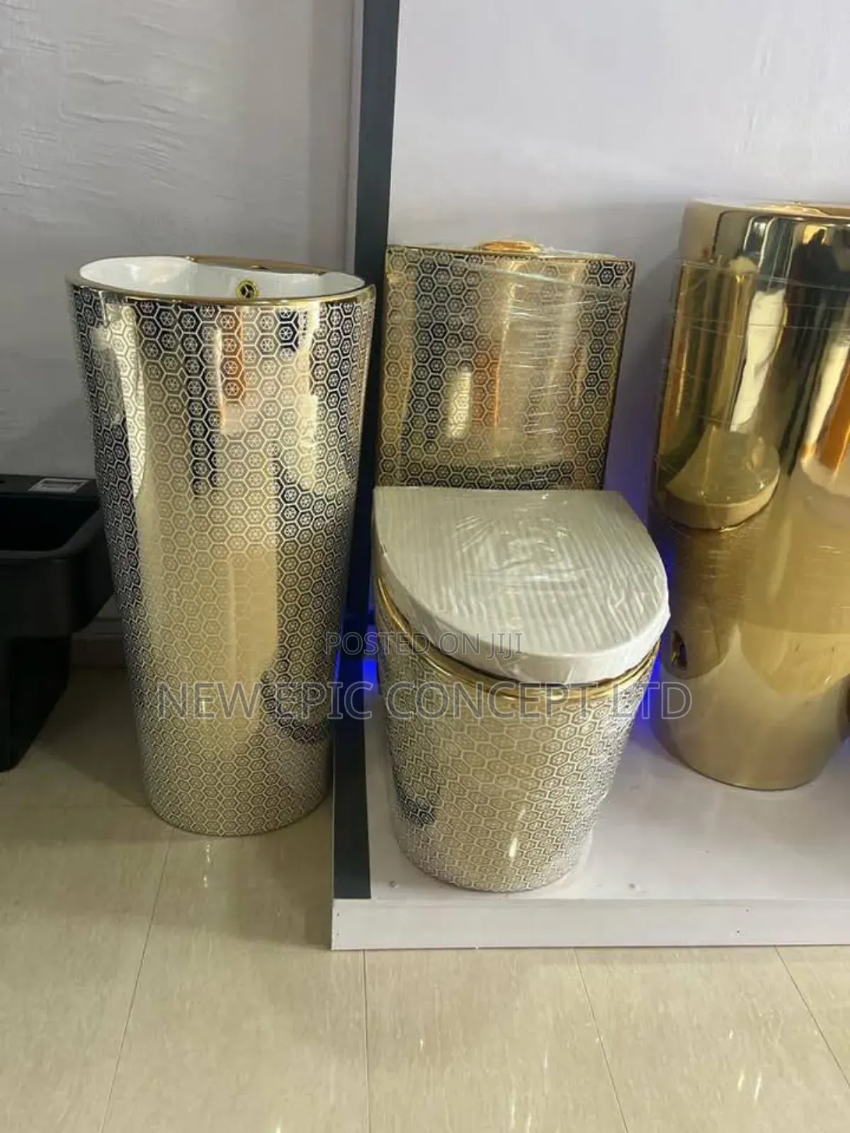 Gold Toilet With Standing Basin