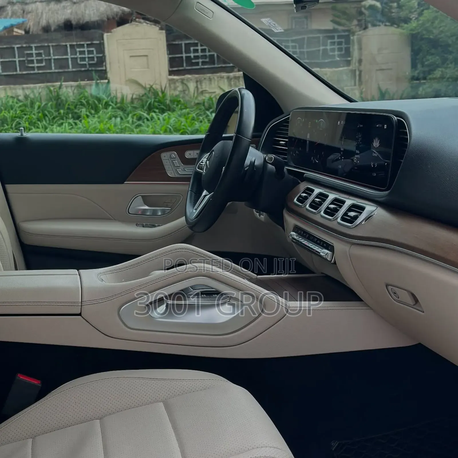 Mercedes-Benz GLE-Class 2021 Gold