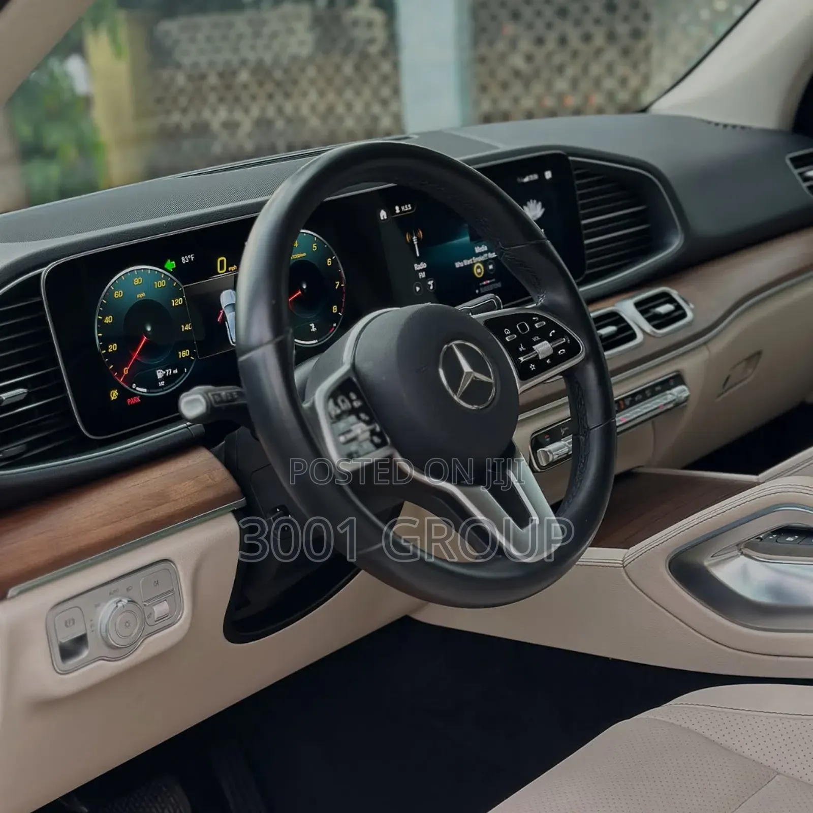 Mercedes-Benz GLE-Class 2021 Gold