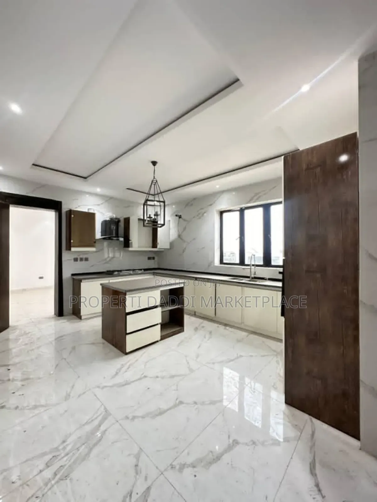 Furnished 4bdrm Maisonette in Ikoyi for sale