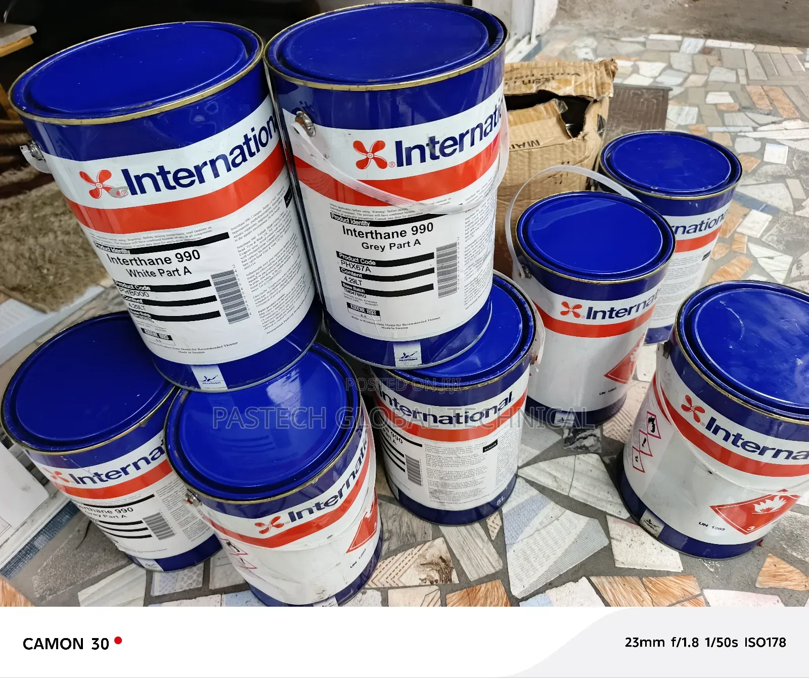 Interthane 990 White (International Marine Paint)