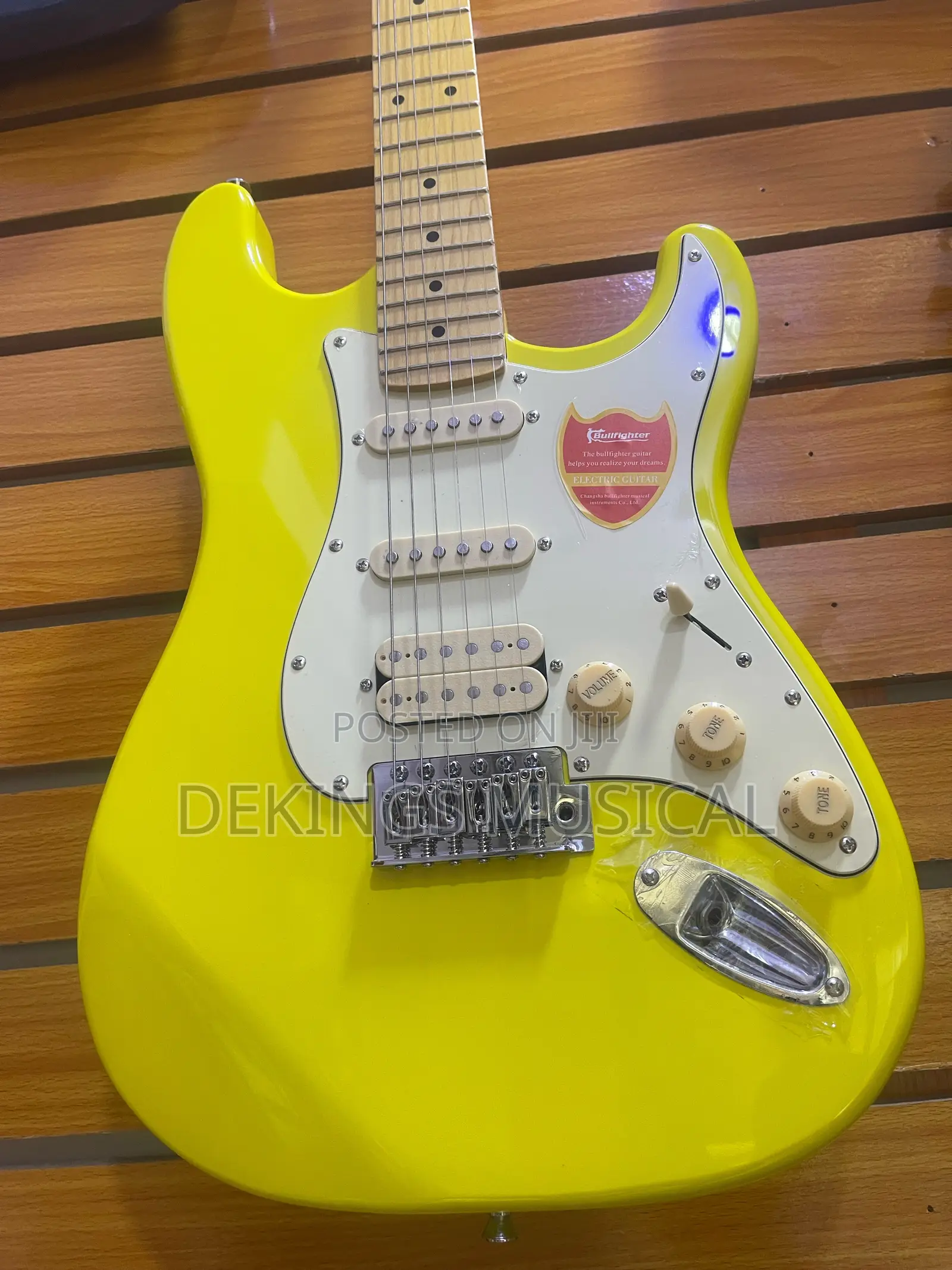 Bullfighter Stratocaster Lead Electric Guitar