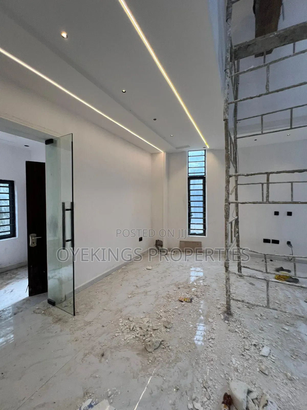 4bdrm Duplex in Adeoje, Akala Express for sale