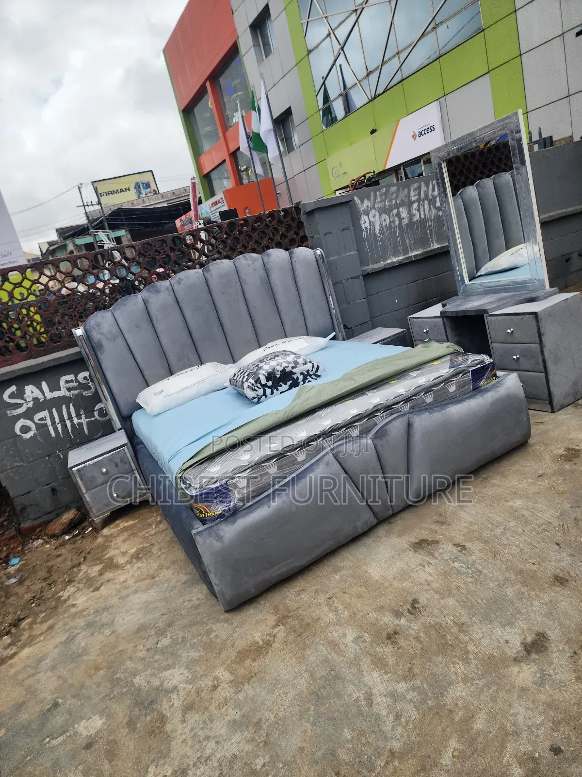 5ft Tall 6by6 Set of Bed Used in Homes, Hotels, Etc.