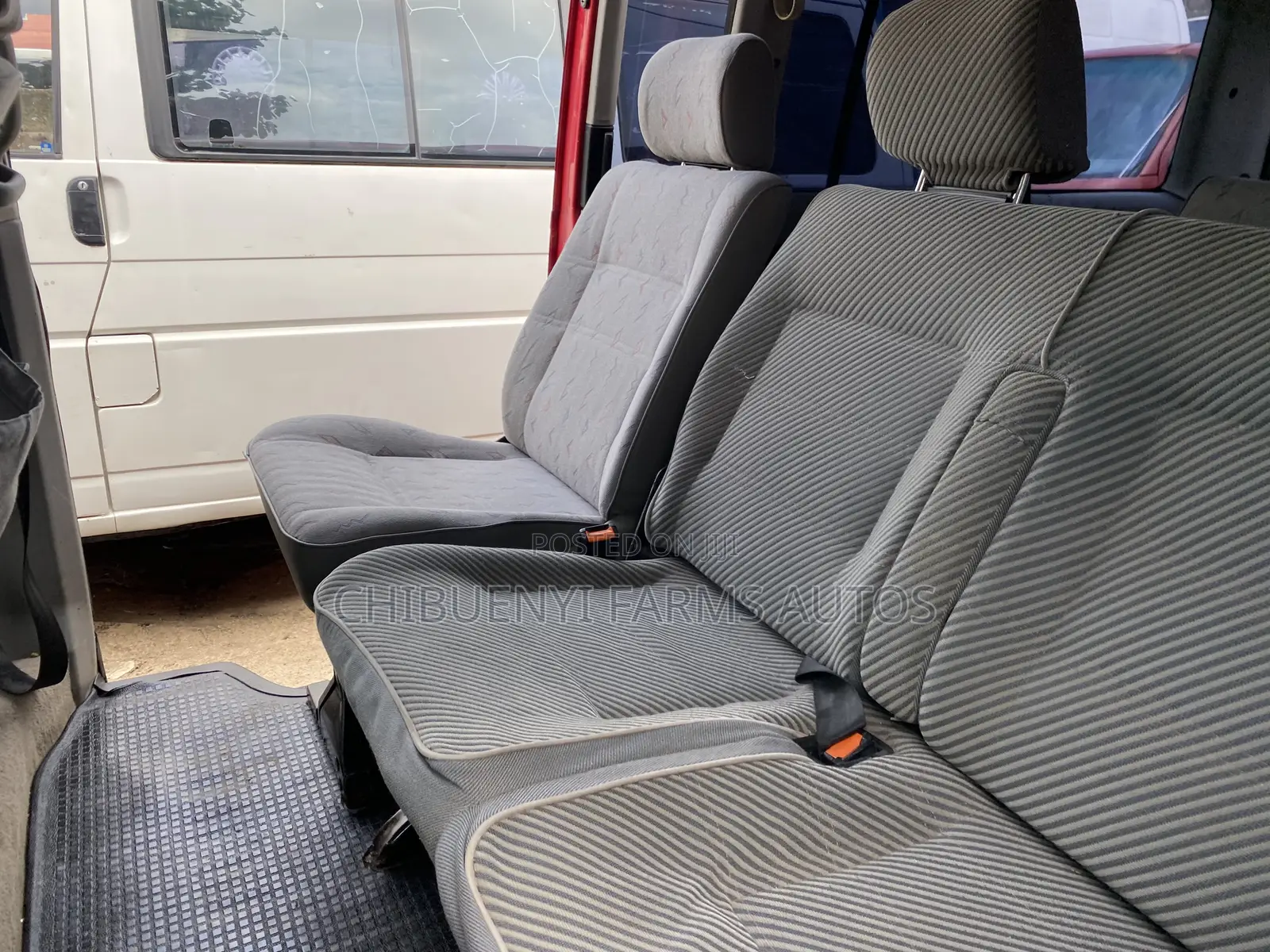 Volkswagen Transporter 2005 Red