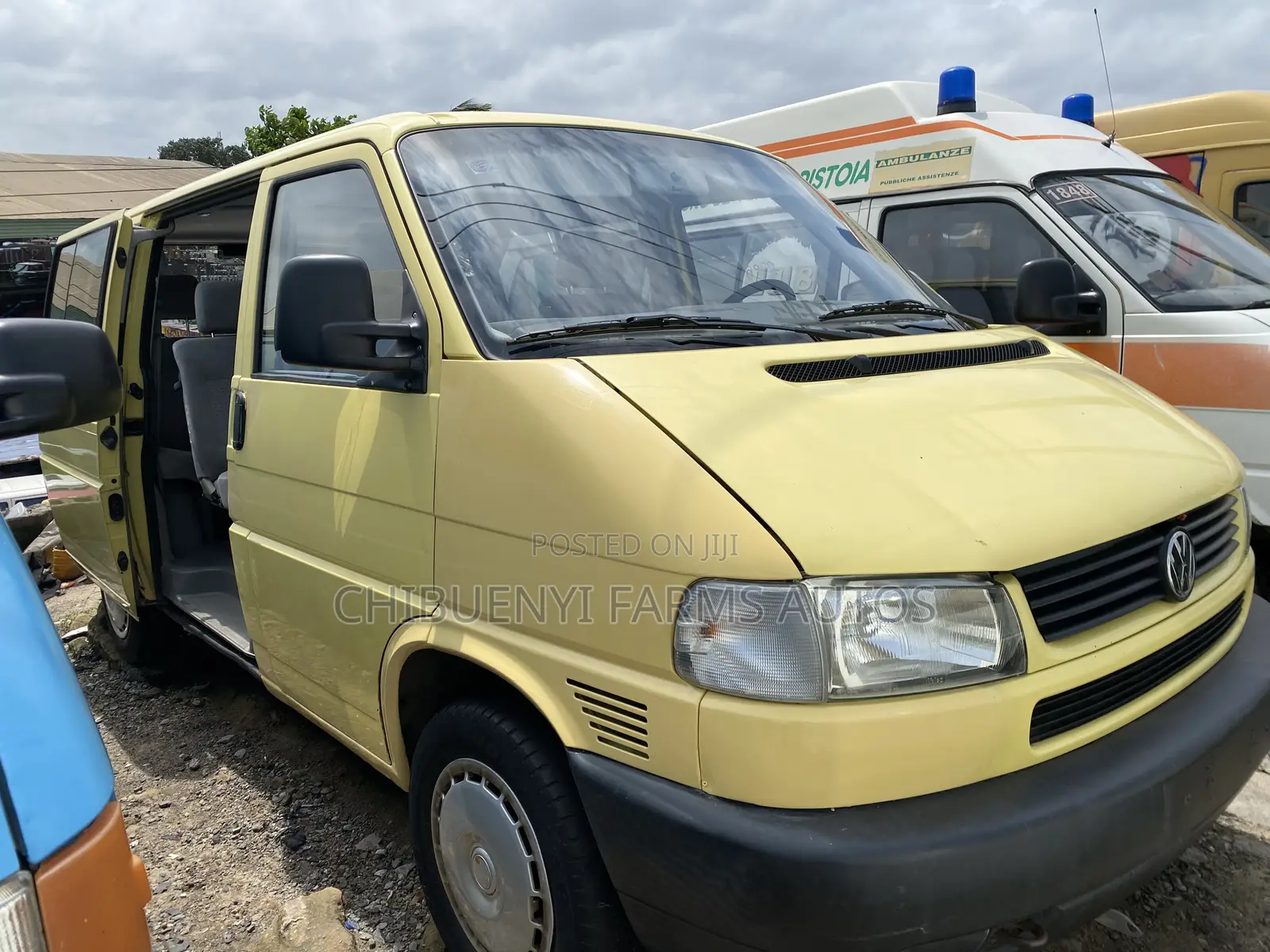 Volkswagen Transporter 2006 Yellow