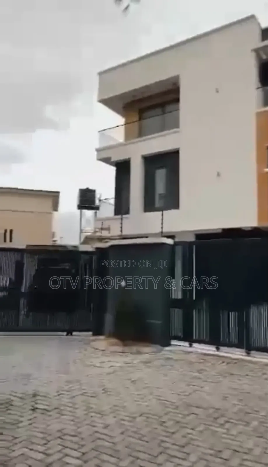 Furnished 5bdrm Duplex in Lekki Phase 1 for sale