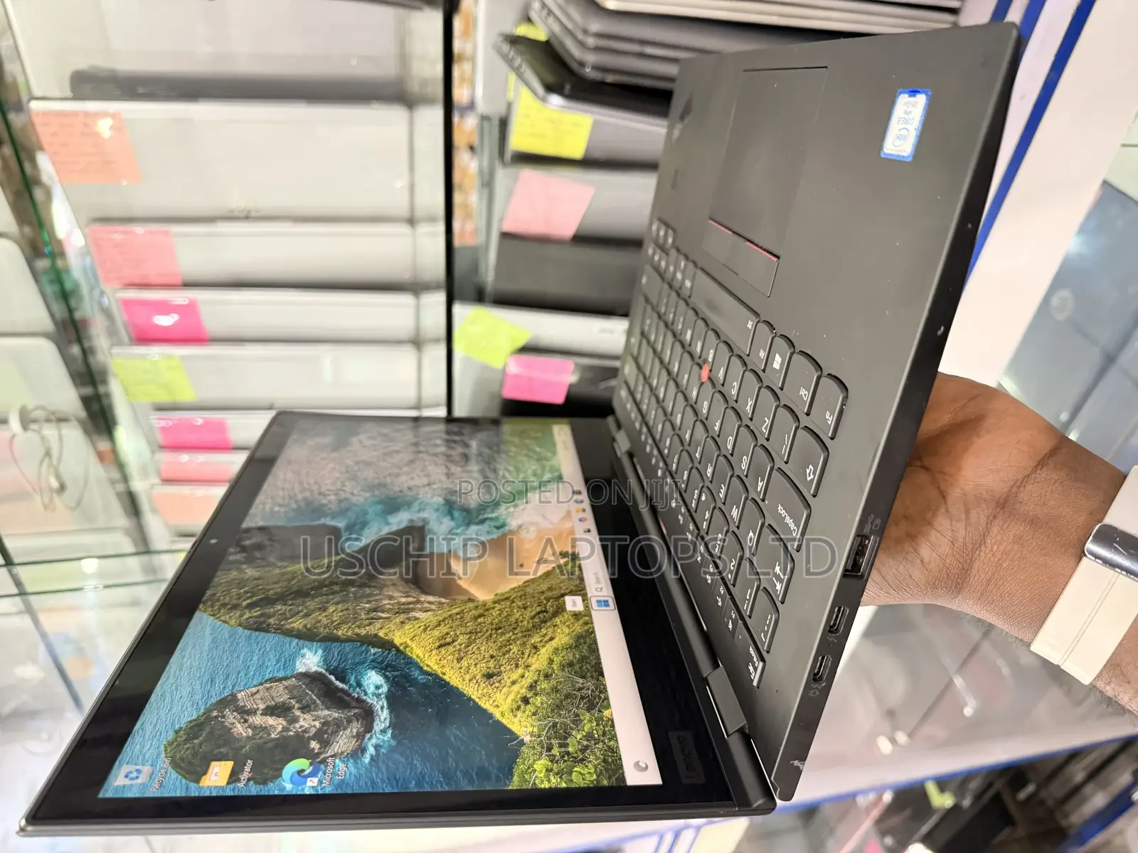 Laptop Lenovo ThinkPad X1 Yoga Gen 8 8GB Intel Core i5 SSD 256GB