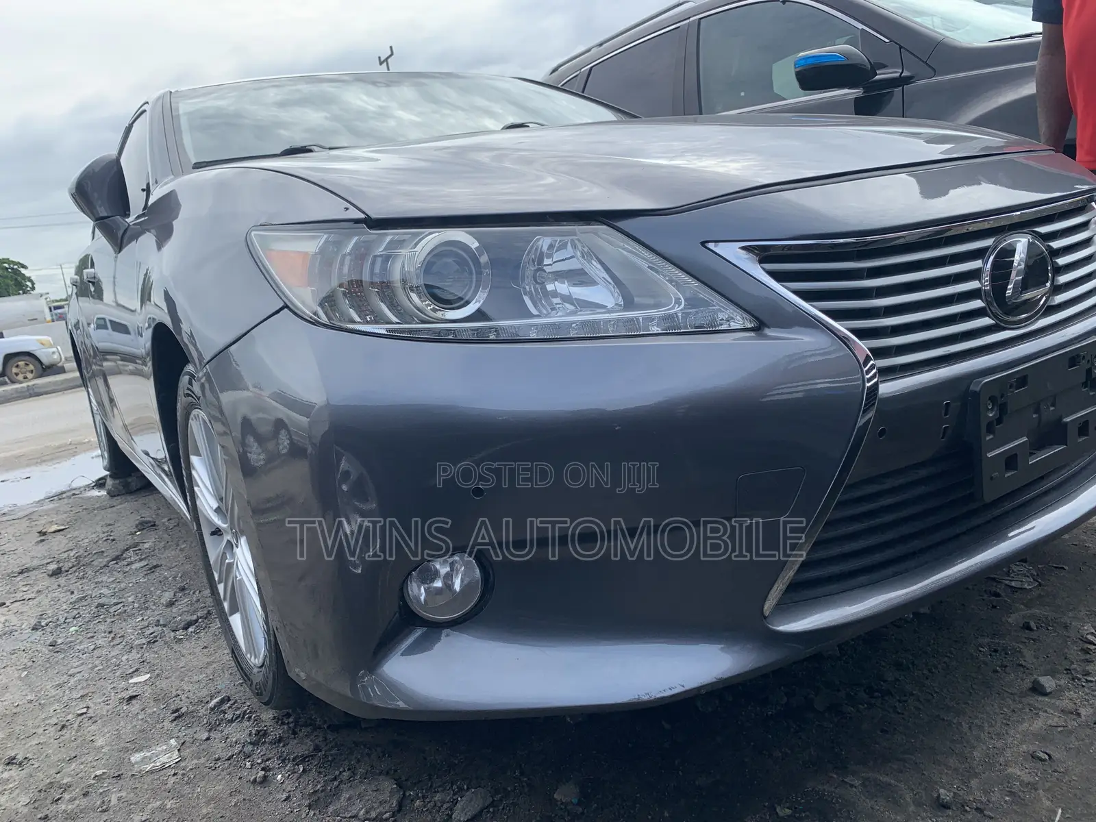 Lexus ES 350 FWD 2015 Gray