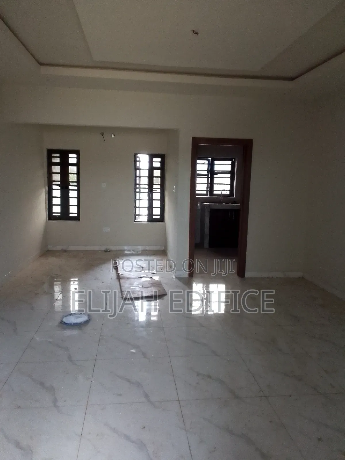 Furnished 2bdrm Block of Flats in Sherrifyt Hotel, Ikorodu Garage