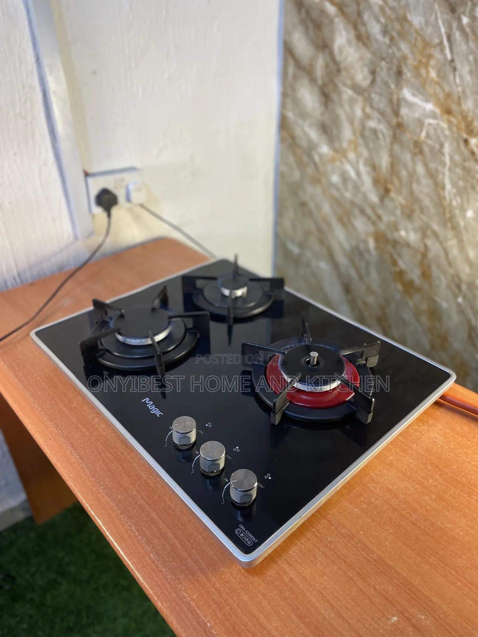 60 by 50cm Three Bunners Automatic Gas Cooker