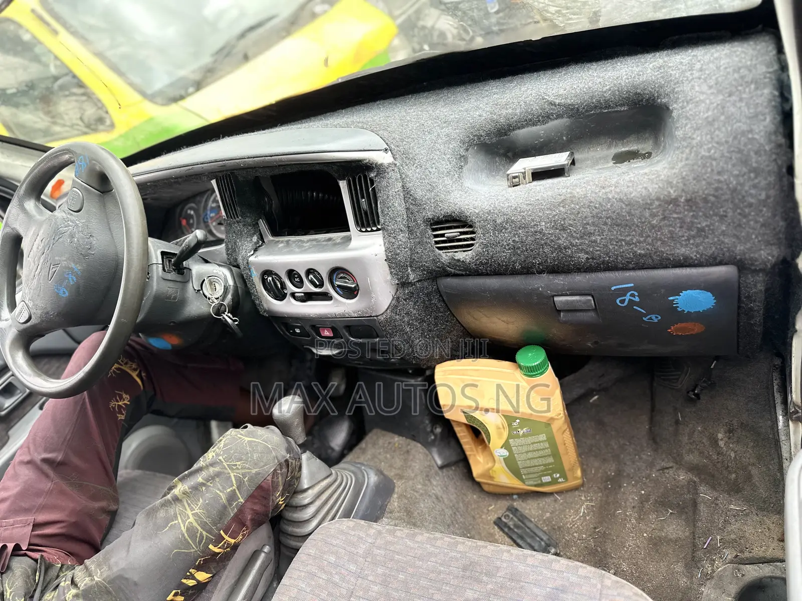 Daihatsu Hijet 2008 White